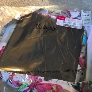 Thirty One Utility Bin Butterfly pattern.